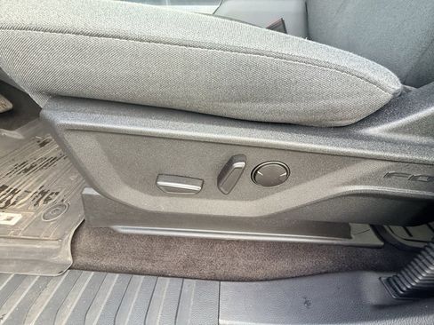 Used 2021 Ford F150 XLT w/ Equipment Group 302A High image 17