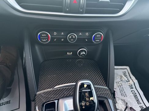Used 2022 Alfa Romeo Stelvio Quadrifoglio w/ Active Assist Plus Package image 47