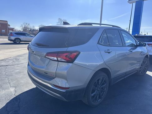 Used 2023 Chevrolet Equinox RS image 8