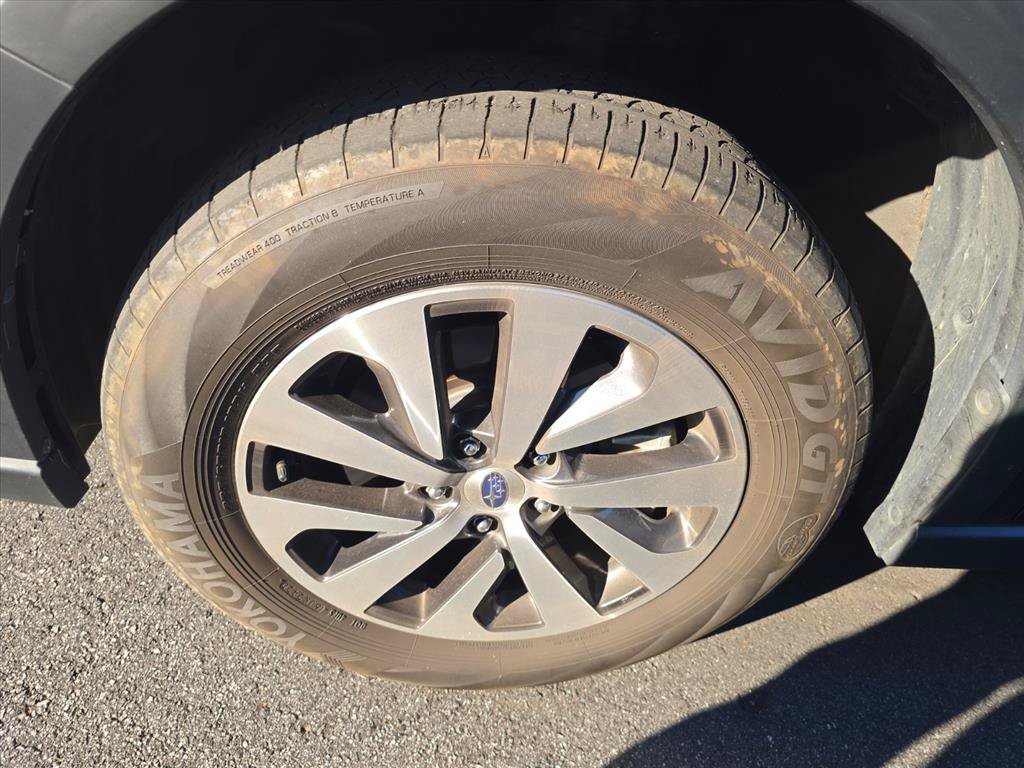 Used 2021 Subaru Outback Premium AWD/4WD image 4