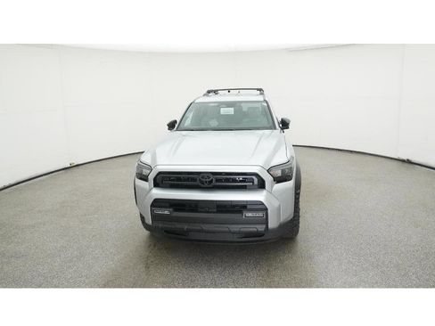 New 2025 Toyota 4Runner SR5 image 15