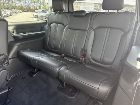 New 2026 Jeep Grand Wagoneer 2WD image 30