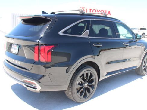 Used 2022 Kia Sorento SX FWD image 3