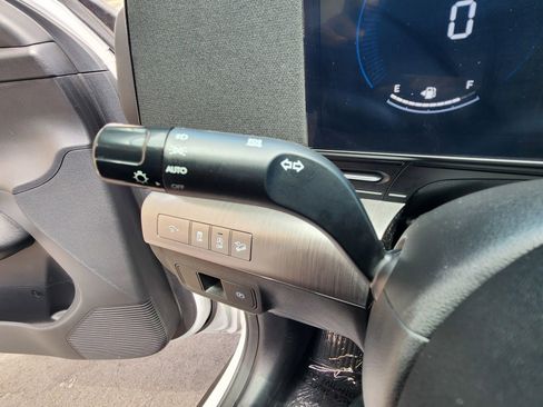 Certified 2024 Hyundai Kona SE FWD image 15