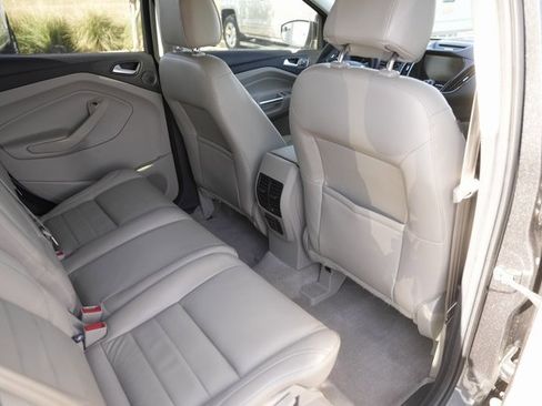 Used 2015 Ford Escape Titanium image 14