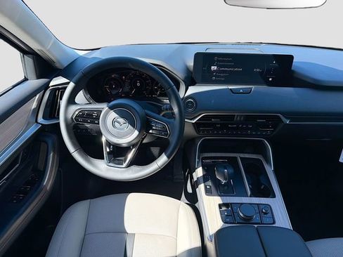 New 2026 MAZDA CX-90 Plug-In Hybrid w/ Preferred AWD/4WD image 18