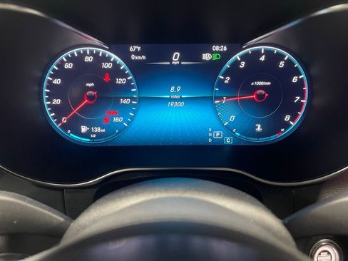 Used 2023 Mercedes-Benz GLC 300 4MATIC Coupe image 32