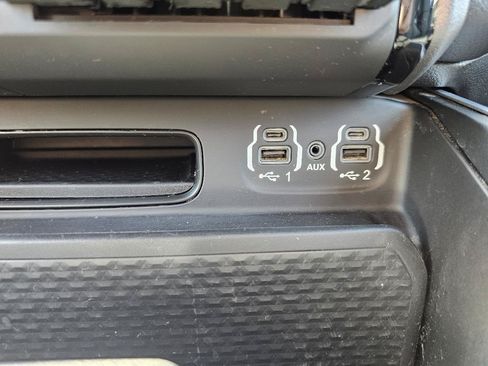 Used 2021 RAM 1500 Big Horn AWD/4WD image 61