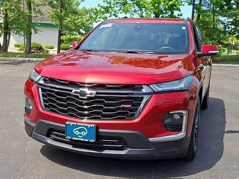 Certified 2023 Chevrolet Traverse RS w/ LPO, Floor Liner Package AWD/4WD image 6