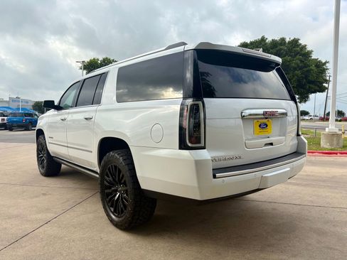 Used 2016 GMC Yukon XL Denali w/ Open Road Package AWD/4WD image 5