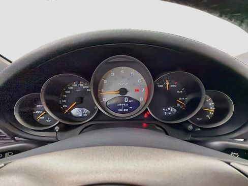 Used 2008 Porsche 911 GT2 RWD image 18