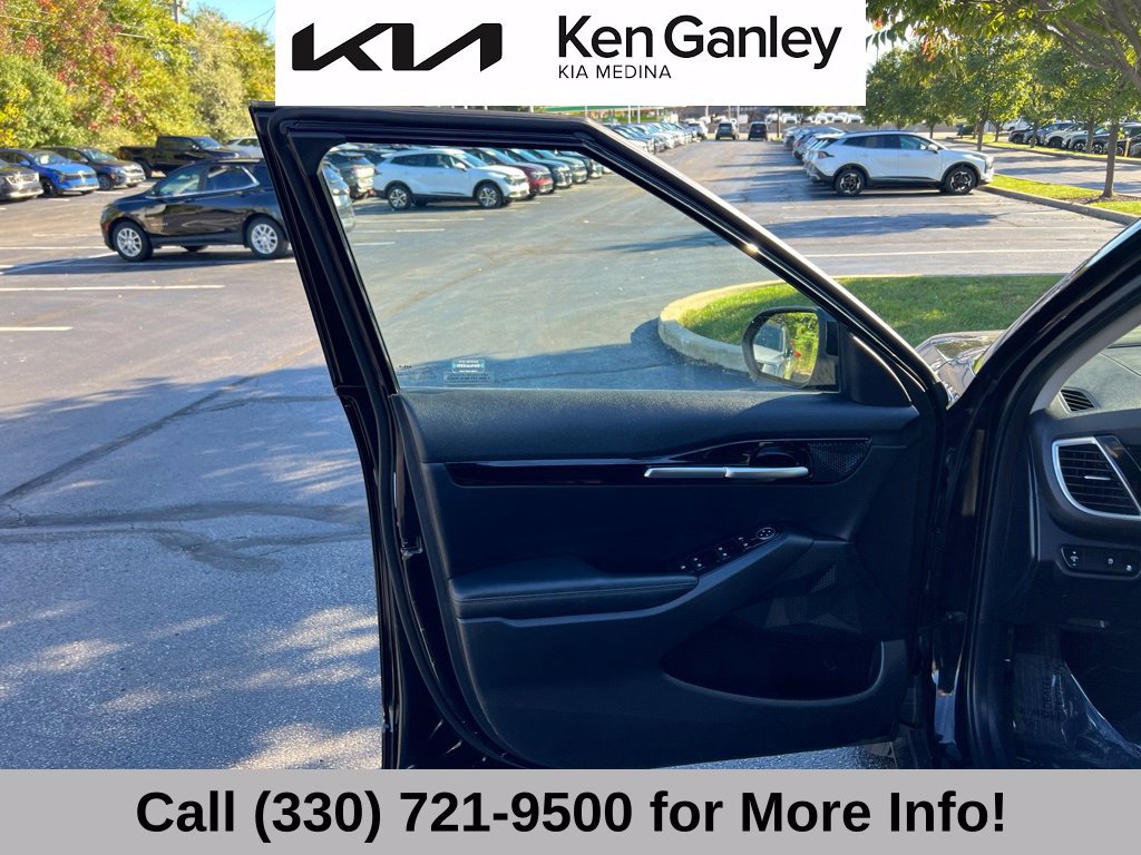 Certified 2025 Kia Seltos S AWD/4WD image 24