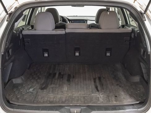 Used 2024 Subaru Outback Premium AWD/4WD image 36