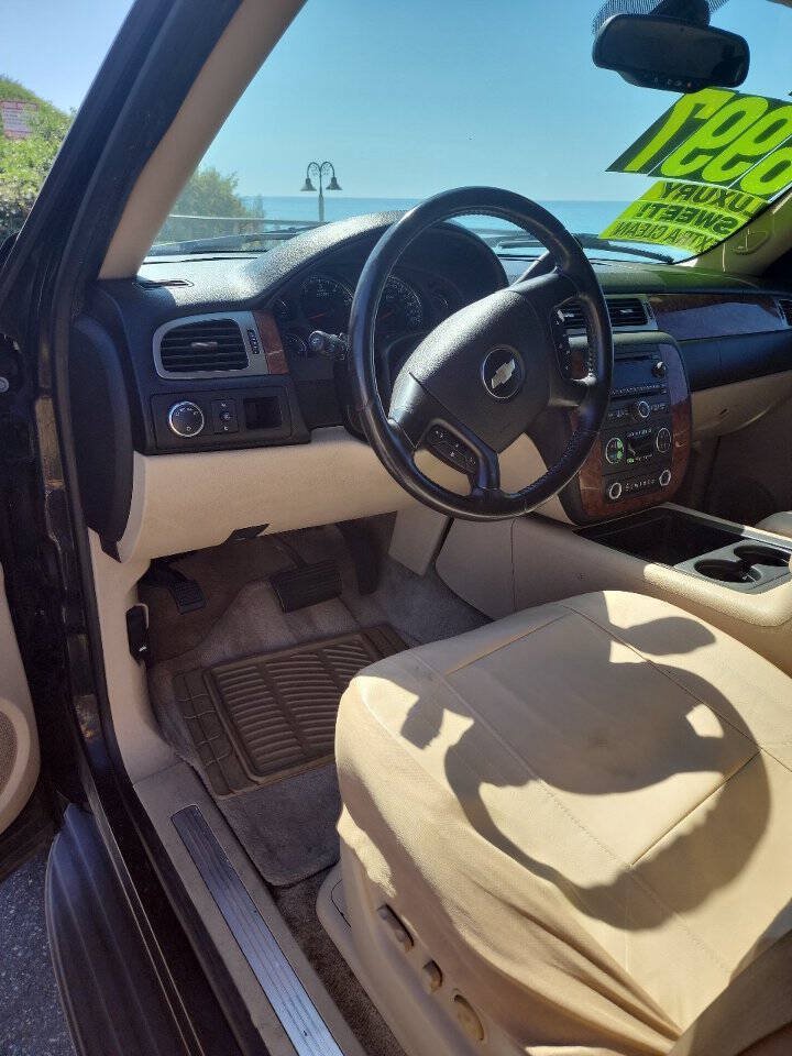 Used 2007 Chevrolet Tahoe LT w/ LT Preferred Equipment Group RWD image 14