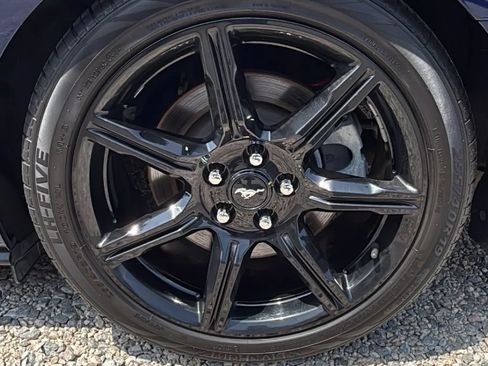 Used 2020 Ford Mustang GT w/ Black Accent Package RWD image 36