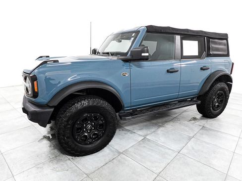 Certified 2022 Ford Bronco Wildtrak AWD/4WD image 4