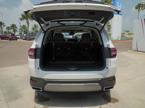 New 2026 Honda Pilot image 7