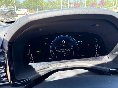Used 2025 Toyota Camry LE FWD image 14