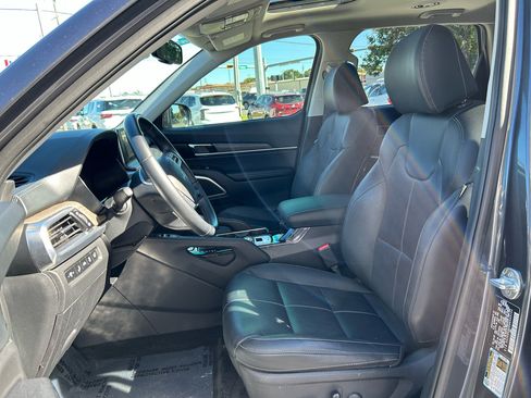 Used 2022 Kia Telluride EX w/ EX Premium Package image 21