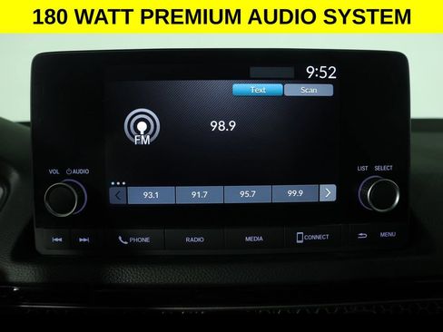 Used 2023 Honda Civic Sport image 2