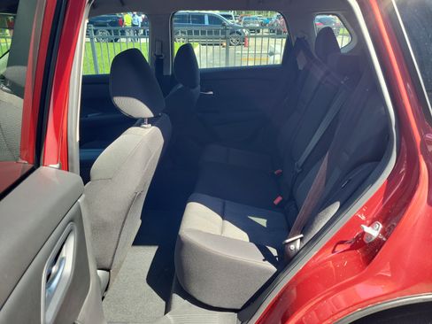 Certified 2026 Nissan Rogue SV FWD image 16