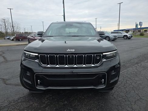 Used 2024 Jeep Grand Cherokee Overland w/ Adv Protech Group III AWD/4WD image 10