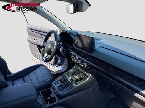 Used 2025 Honda CR-V EX-L image 38