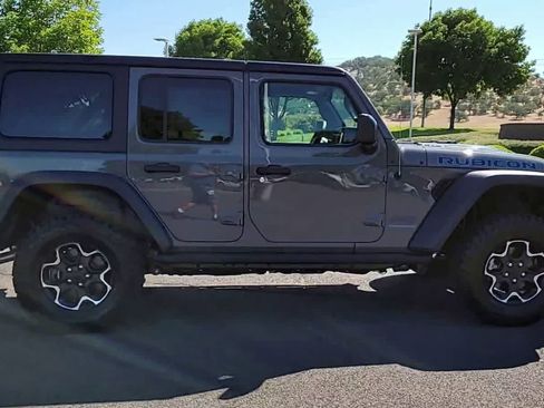 Used 2023 Jeep Wrangler Unlimited Rubicon 4xe w/ Cold Weather Group AWD/4WD image 9
