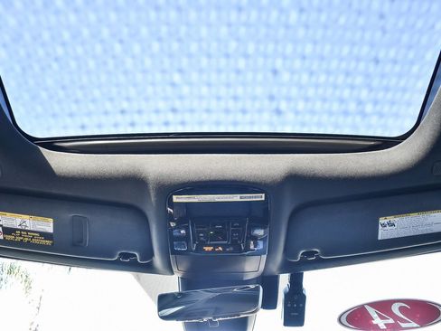 Used 2024 Lexus RX 450h AWD w/ Luxury Package image 15