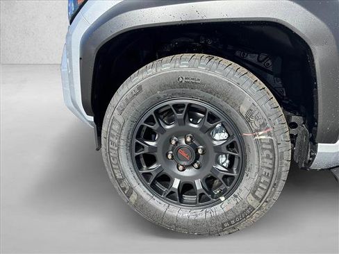 New 2025 Toyota 4Runner TRD Off-Road Premium image 16
