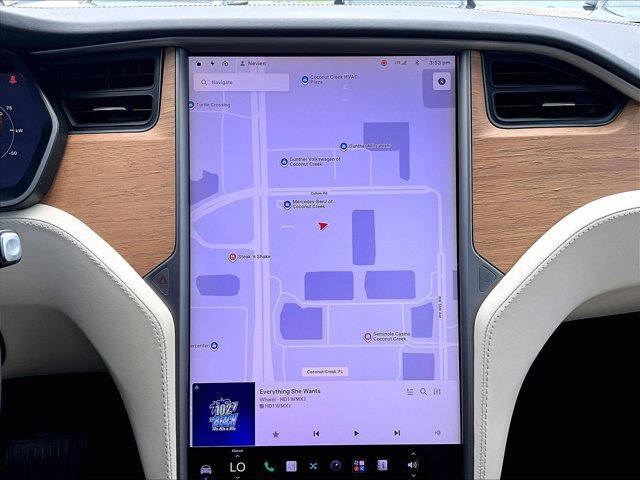 Used 2020 Tesla Model X Long Range AWD/4WD image 24