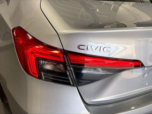 Used 2024 Honda Civic Sport image 33
