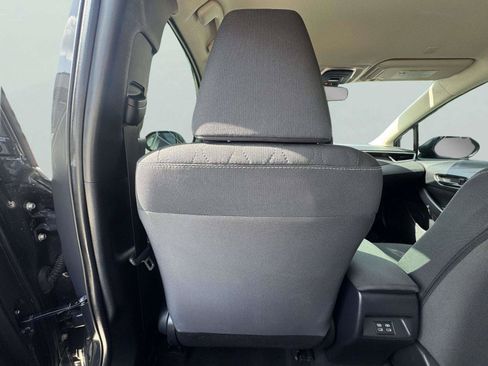 Used 2026 Toyota Corolla LE w/ LE Premium Package AWD/4WD image 38