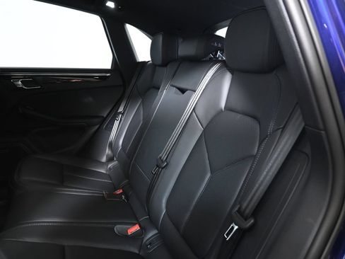 Used 2026 Porsche Macan S AWD/4WD image 37