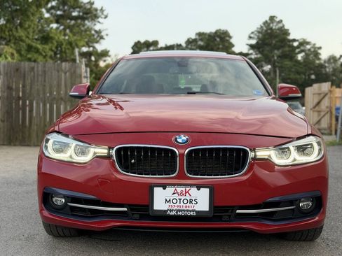 Used 2016 BMW 328i xDrive Sedan AWD/4WD image 3