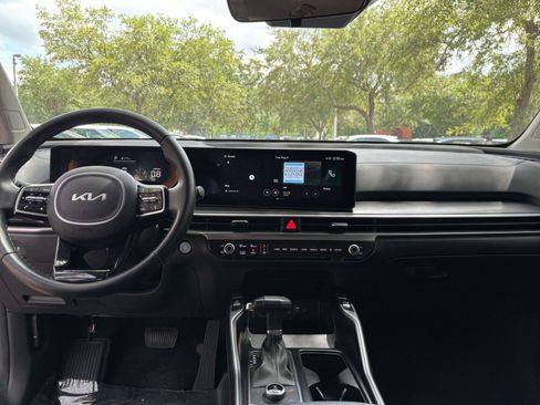 Used 2024 Kia Sorento S AWD/4WD image 36