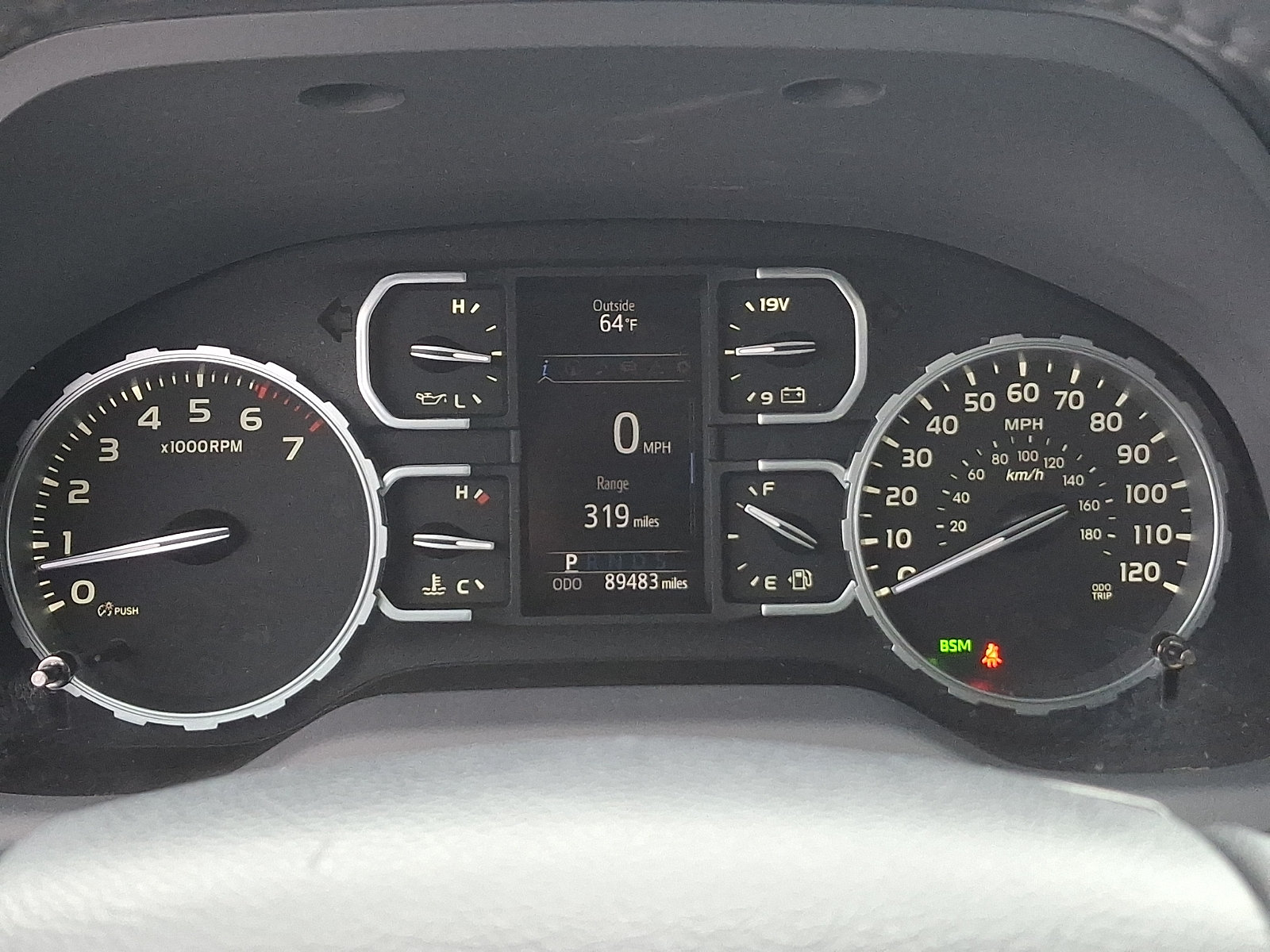Used 2018 Toyota Tundra Limited w/ Limited Premium Package AWD/4WD image 21