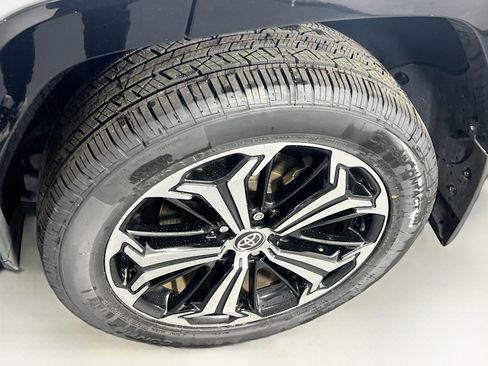 Used 2022 Toyota RAV4 XSE image 31