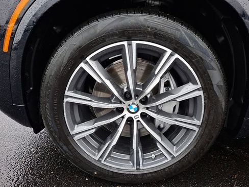 New 2026 BMW X5 xDrive50e w/ M Sport Package image 8