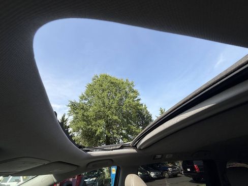 Used 2016 Honda Odyssey EX-L image 16