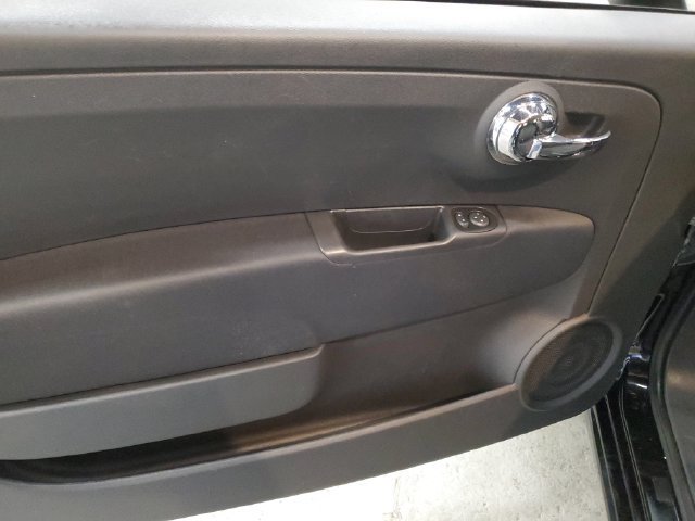 Used 2015 FIAT 500 Pop FWD image 12