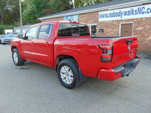 Used 2022 Nissan Frontier SV image 7