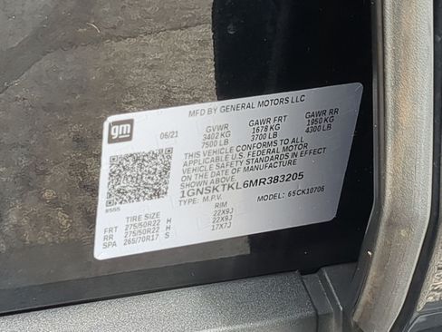Used 2021 Chevrolet Tahoe High Country AWD/4WD image 26