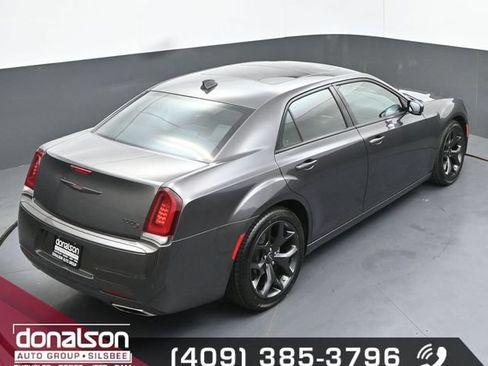 Used 2023 Chrysler 300 S RWD image 20