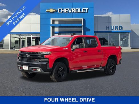 Used 2019 Chevrolet Silverado 1500 LT Trail Boss image 9
