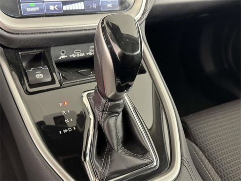 Used 2024 Subaru Outback Premium image 29