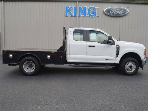 Certified 2023 Ford F350 XL AWD/4WD image 5