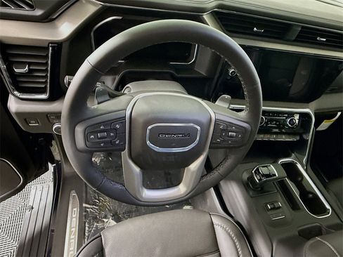 New 2026 GMC Sierra 1500 Denali w/ Denali Reserve Package image 6