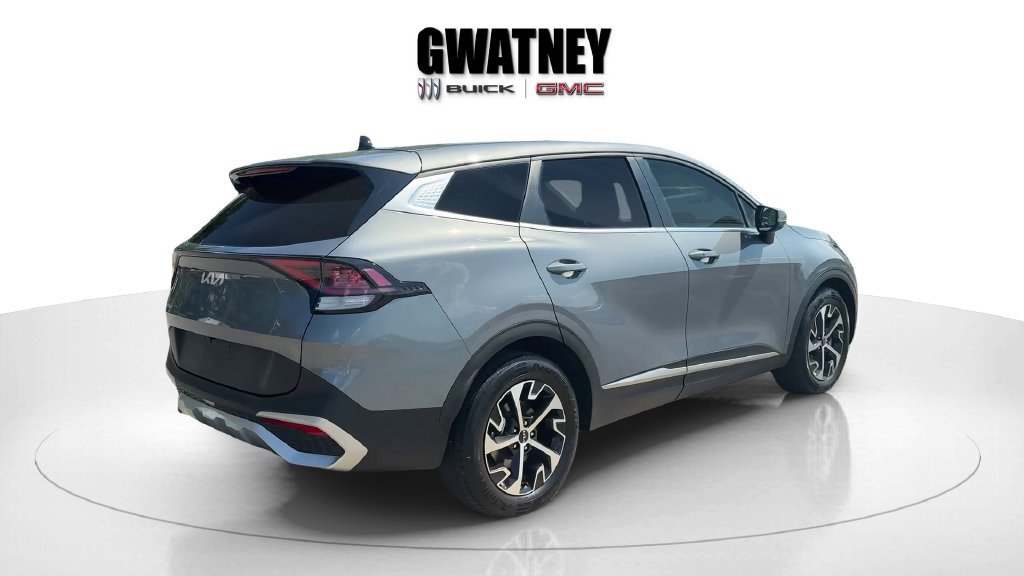 Used 2025 Kia Sportage EX FWD image 5