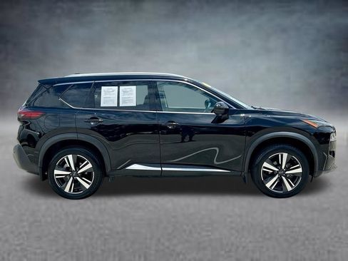 Used 2023 Nissan Rogue SL w/ SL Premium Package FWD image 4